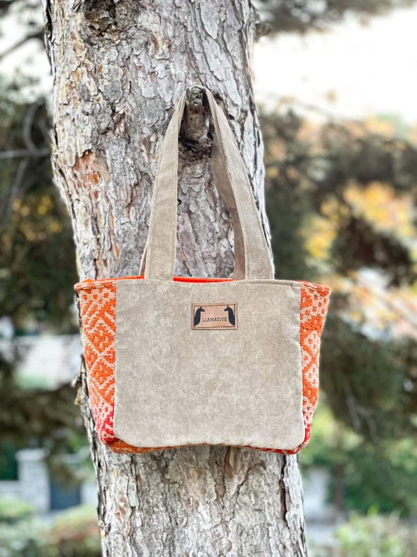 bolso shopper piedra y naranja llamative